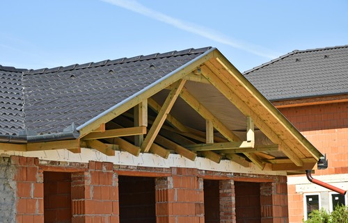 Ce casă poți construi în 2026 cu 25.000 de euro: preţurile la materiale şi manopera au crescut enorm