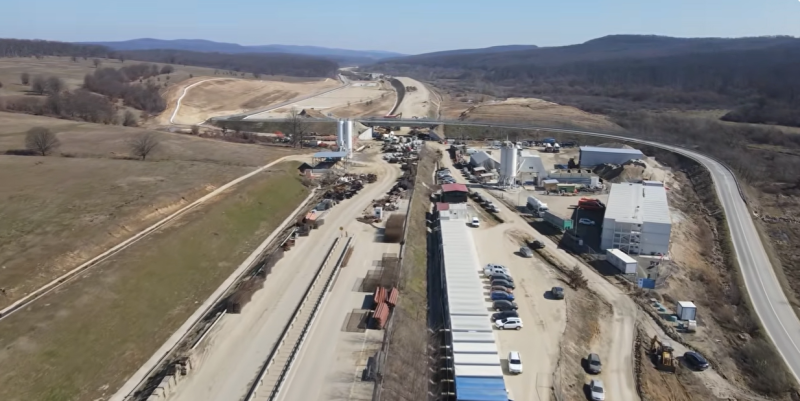 Șantierul record din România: cum lucrează UMB și Euro Asfalt non-stop la lotul Margina – Holdea