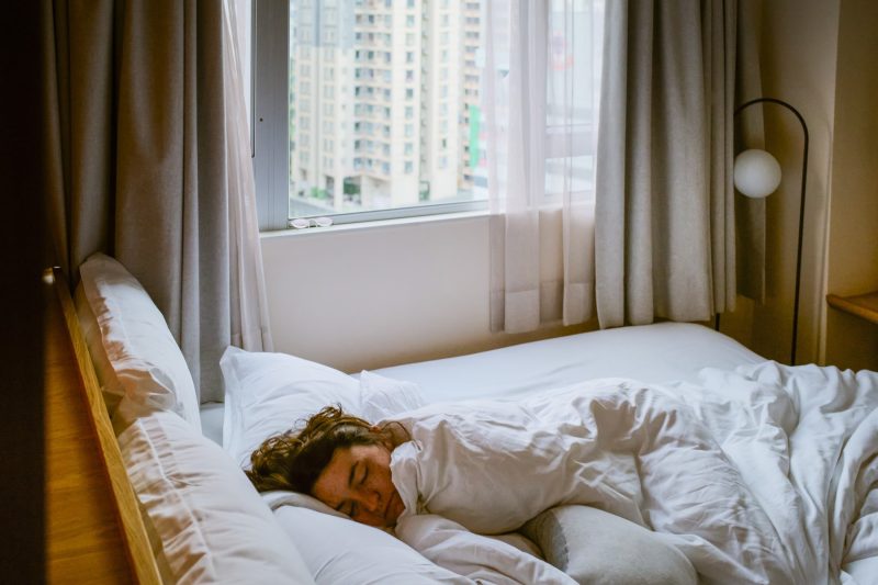 Ţara în care eşti plătit ca să dormi. Cu cât de odihneşti mai mult, cu atât primeşti o sumă mai mare de bani