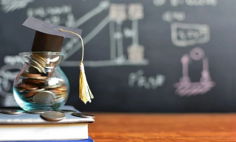 Cât a ajuns să coste școala privată în România în 2026. Harta taxelor din marile orașe