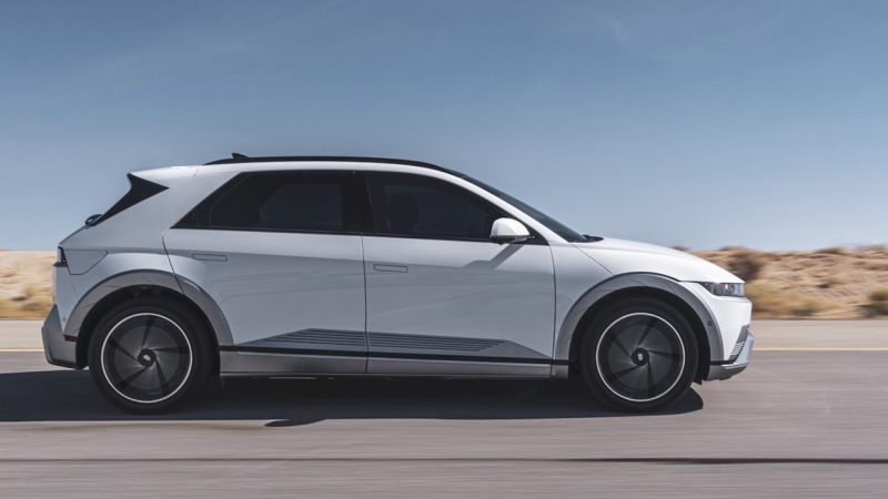 Hyundai IONIQ 5 merge atât de bine încât își bate iar propriile recorduri: electrica pe care tot mai mulți șoferi par să o aleagă fără regrete