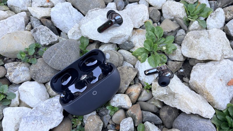 REVIEW HUAWEI FreeBuds Pro 5 – mixul perfect între liniște supremă și sunet care te face să-ți reasculți toată muzica, cu asistență AI