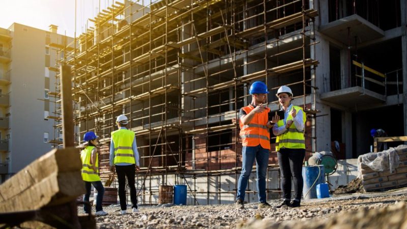 Interdicții clare pentru angajatori. Ce aduce nou ordonanța pentru muncitorii străini, schimbări majore în 2026