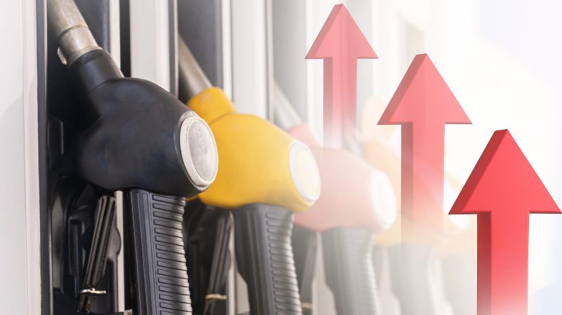 Motorina şi benzina s-au scumpit din nou. Preţurile la pompă azi, 23 aprilie