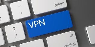 Este piraterie dacă folosești un VPN ca să vezi filme și seriale blocate în România? Ce riscuri există