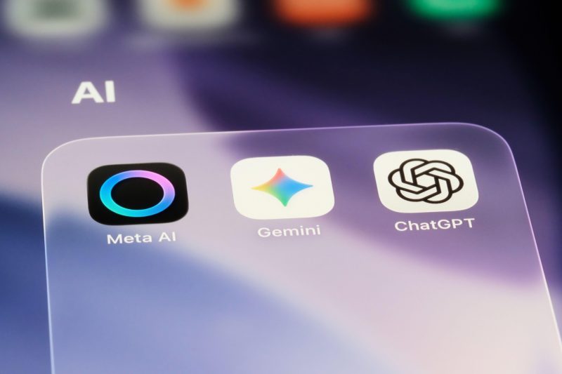 Gemini Notebooks ridică ștacheta: cum începe Google Gemini să depășească ChatGPT în productivitate