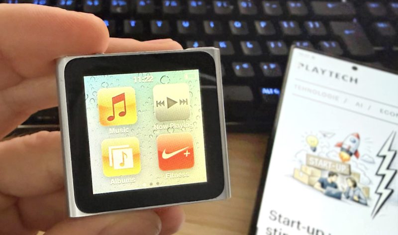 Gadgetul care revine la modă după ce a fost uitat și „îngropat”. Tinerii îl folosesc ca să scape de algoritmi și notificări