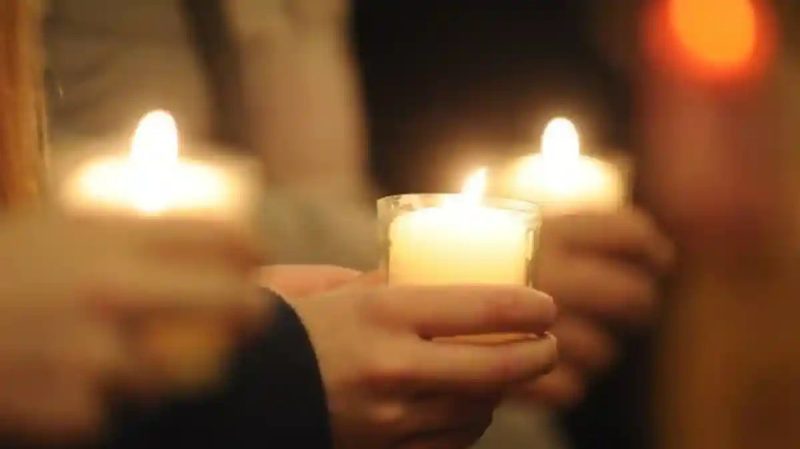 Săptămâna Luminată 2026: de ce nu se îngenunchează după Paște și ce semnificație are acest obicei