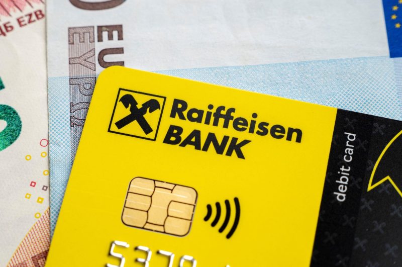 Cum vor putea românii din străinătate să trimită bani mai ușor acasă. Totul despre contul Diaspora