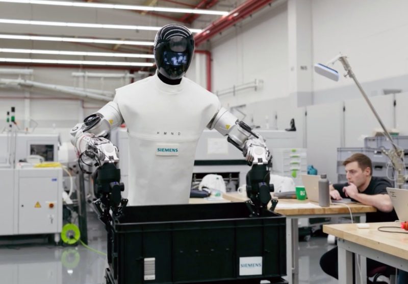 Roboții umanoizi cu AI au început să lucreze alături de oameni în fabrici. Ce au reușit să facă Siemens și NVIDIA