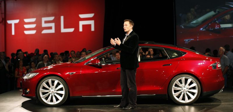 Tesla a ajuns dependentă de băncile chineze: creditul de 5,8 miliarde de dolari care ridică semne de întrebare