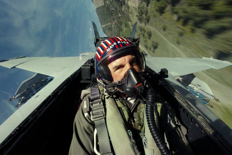 Top Gun revine în forță pe marele ecran: filmul care a făcut istorie împlinește 40 de ani