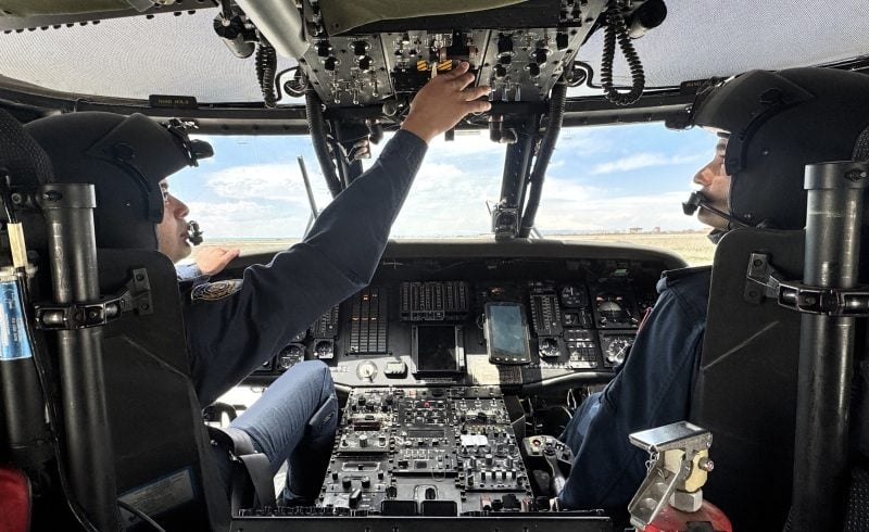 Războiul electronic din zona Mării Negre dă peste cap GPS-ul avioanelor. Semnalele false care îi pot deruta pe piloți