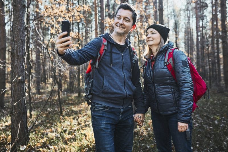 Aplicații de vacanță pentru români, bune și pentru 1 Mai: ce să instalezi înainte să pleci ca să economisești bani și timp