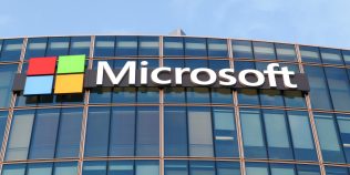 Microsoft repară un număr-record de breșe în Windows. Două sunt deja folosite de hackeri