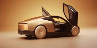 Tesla adoptă „ștergătorul de cameră” pentru mașini autonome, dar vestea ridică o întrebare incomodă pentru proprietarii FSD