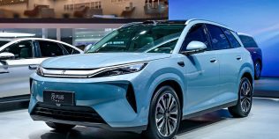 BYD Atto 3 explodează în China: SUV-ul electric de 15.200 de euro a strâns peste 30.000 de comenzi într-o săptămână