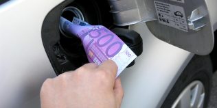 Cât te costă să ai o mașină în România în 2026. Calculul complet pentru un an de utilizare
