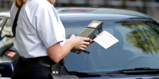 Ce trebuie să faci dacă primești o amendă în străinătate. Mulți șoferi români nu cunosc procedura