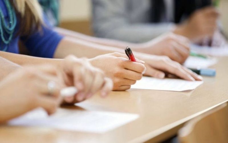 Corigențe 2026. În ce situații un elev este declarat repetent și când poate susține examen