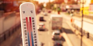 Domul de căldură ajunge în România. Unde va fi cel mai cald în următoarele zile, au fost emise coduri de caniculă