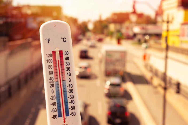 Domul de căldură ajunge în România. Unde va fi cel mai cald în următoarele zile, au fost emise coduri de caniculă