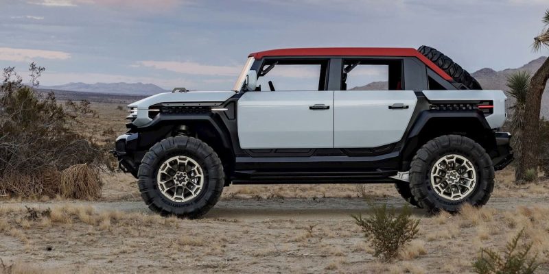 Hummerul electric mai mic pe care GM nu vrea încă să-l producă: rival de Bronco și Wrangler, dar cu drone pentru off-road