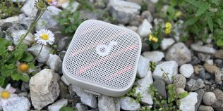 Gadgeturile care îți pot salva vacanța la munte sau la mare. Power bank-uri, căști și boxe care schimbă complet o ieșire în natură, ce recomandă Anker pentru vara aceasta
