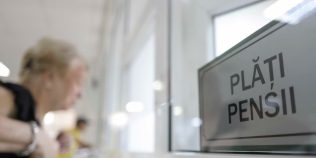 Mii de români se adresează Caselor de Pensii pentru recuperarea CASS. Ce se întâmplă cu banii reținuți