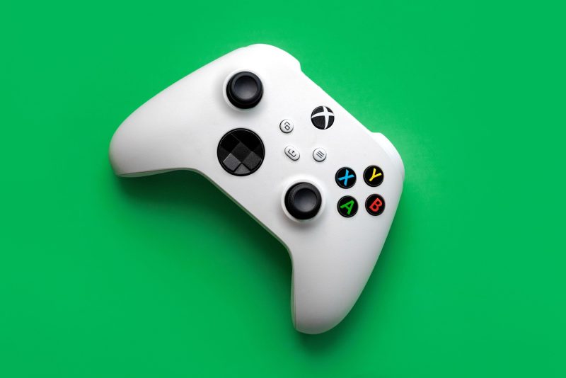 Xbox surprinde la Showcase 2026: exclusivități noi, revenirea lui Spyro, Persona 6 și o consolă aniversară pentru 25 de ani de Xbox