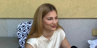 O elevă a câștigat în instanță dreptul de a susține Bacalaureatul mai devreme. Acum legea s-ar putea schimba pentru toți absolvenții