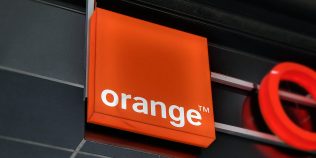 Anunțul Orange pentru toți românii care ajung pe litoral în 2026. Cum a luat fața Vodafone și Digi, conform ANCOM