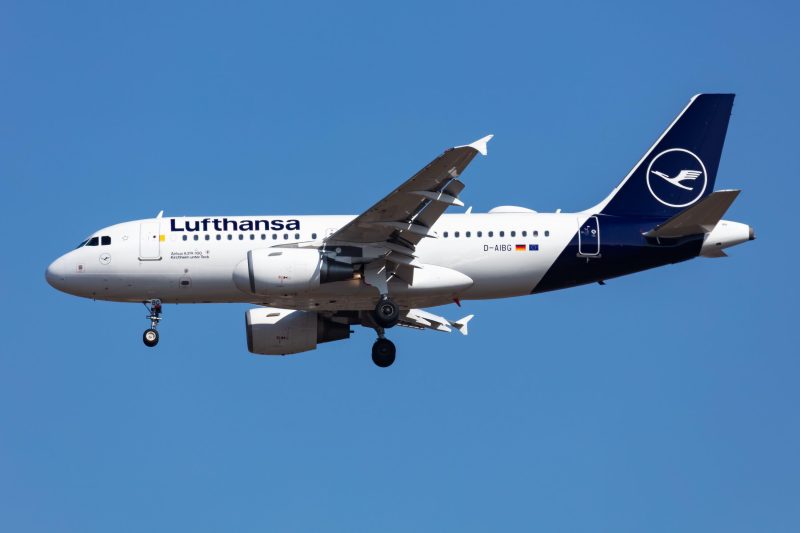 Poate un avion să aterizeze în siguranță dacă are o defecțiune la trenul de aterizare?
