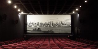 Românii nu renunță la mersul la cinema. Suma impresionantă care a ajuns în conturile cinematografelor