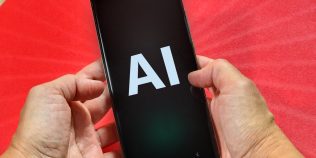 Samsung vrea ca AI-ul să-ți conducă viața de zi cu zi. Telefonul, ceasul și frigiderul devin asistenții tăi personali