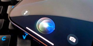 Apple pregătește marea revenire a lui Siri. iPhone-ul ar putea primi asistentul AI pe care utilizatorii îl așteaptă de ani întregi