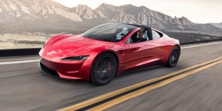 Tesla amână din nou Roadster, mașina electrică promisă de 9 ani: demo-ul cu tehnologie SpaceX ajunge cel mai devreme în august