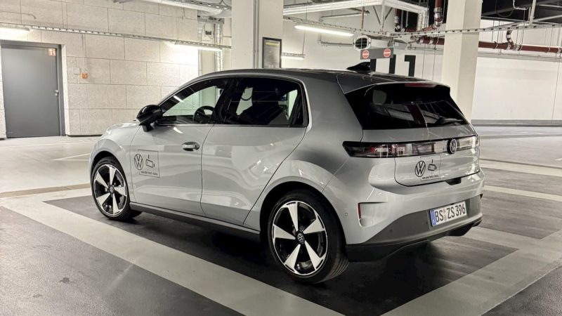 ma-ina-electric-de-ora-pe-care-o-a-teptau-europenii-volkswagen-id-polo-promite-p-n-la-454-km-autonomie-la-25-000-de-euro