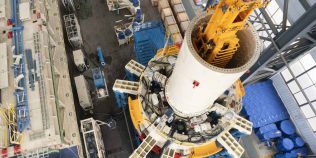 China a construit o mașină uriașă care sapă la peste 1.000 de metri adâncime. Tehnologia inspirată de o banală ascuțitoare de creioane