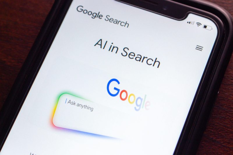 Google pierde utilizatori între ChatGPT și căutarea fără AI. Supremația gigantului începe să fie pusă la încercare