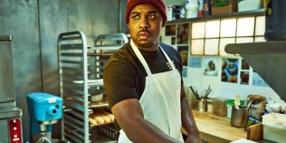 INTERVIU EXCLUSIV în România. Lionel Boyce, despre finalul „The Bear” de pe Disney+: „Îl vedem pe Marcus mai vulnerabil ca niciodată”