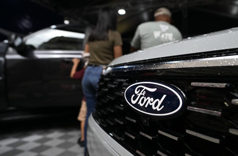 Ford recheamă în service sute de mii de mașini. Defecțiunea care poate crește riscul de rănire în accident