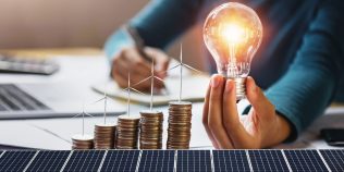 AI-ul cere tot mai mult curent, iar SUA își sabotează energia ieftină. Ce ar trebui să înțeleagă România