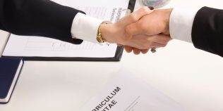 Spania nu găsește suficienți oameni pentru aceste joburi. Se oferă salarii mult peste medie, se angajează masiv