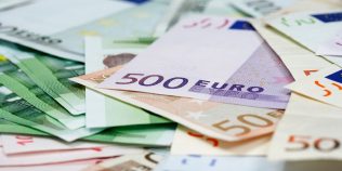 Cât va ajunge Euro până la finalul lui 2026. Previziunile economiștilor pentru curs, inflație și prețuri