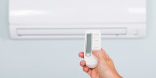 Funcția ascunsă a aerului condiționat care scade factura la curent cu 30%. Mulţi români folosesc greşit aparatul