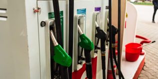 Cât costă motorina și benzina azi, 29 iulie 2026. Sunt anunțate scumpiri, cât plătești în plus la un plin