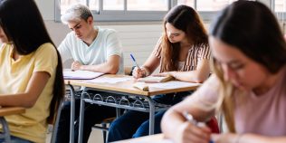 Ce se întâmplă dacă lucrarea este anulată la Evaluarea Națională sau Bacalaureat. Timpul suplimentar pe care îl pot primi elevii