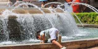 La ce temperatură ajunge asfaltul pe timp de caniculă. România a înregistrat cea mai călduroasă zi de iunie din istoria măsurătorilor