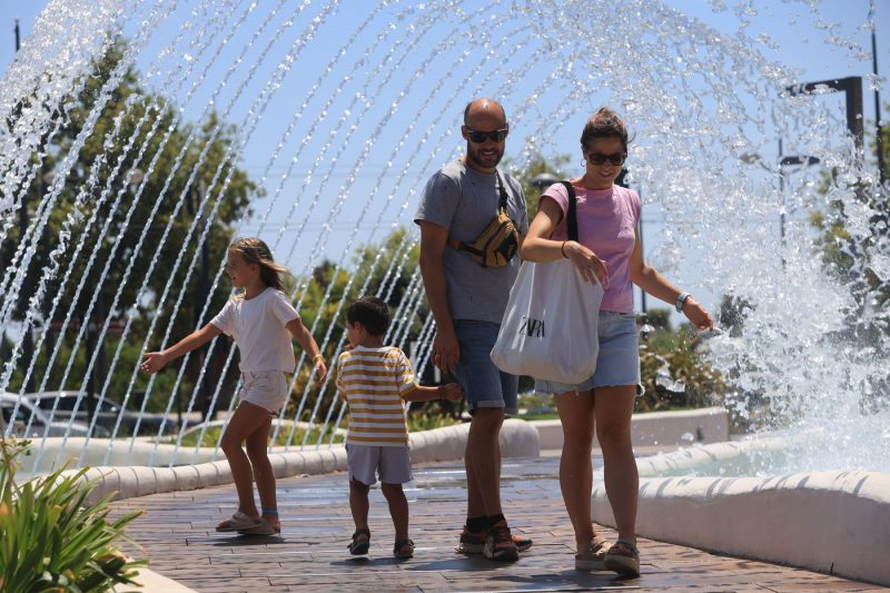 Canicula ucide mii de oameni în Europa. Vara periculoasă devine noua normalitate